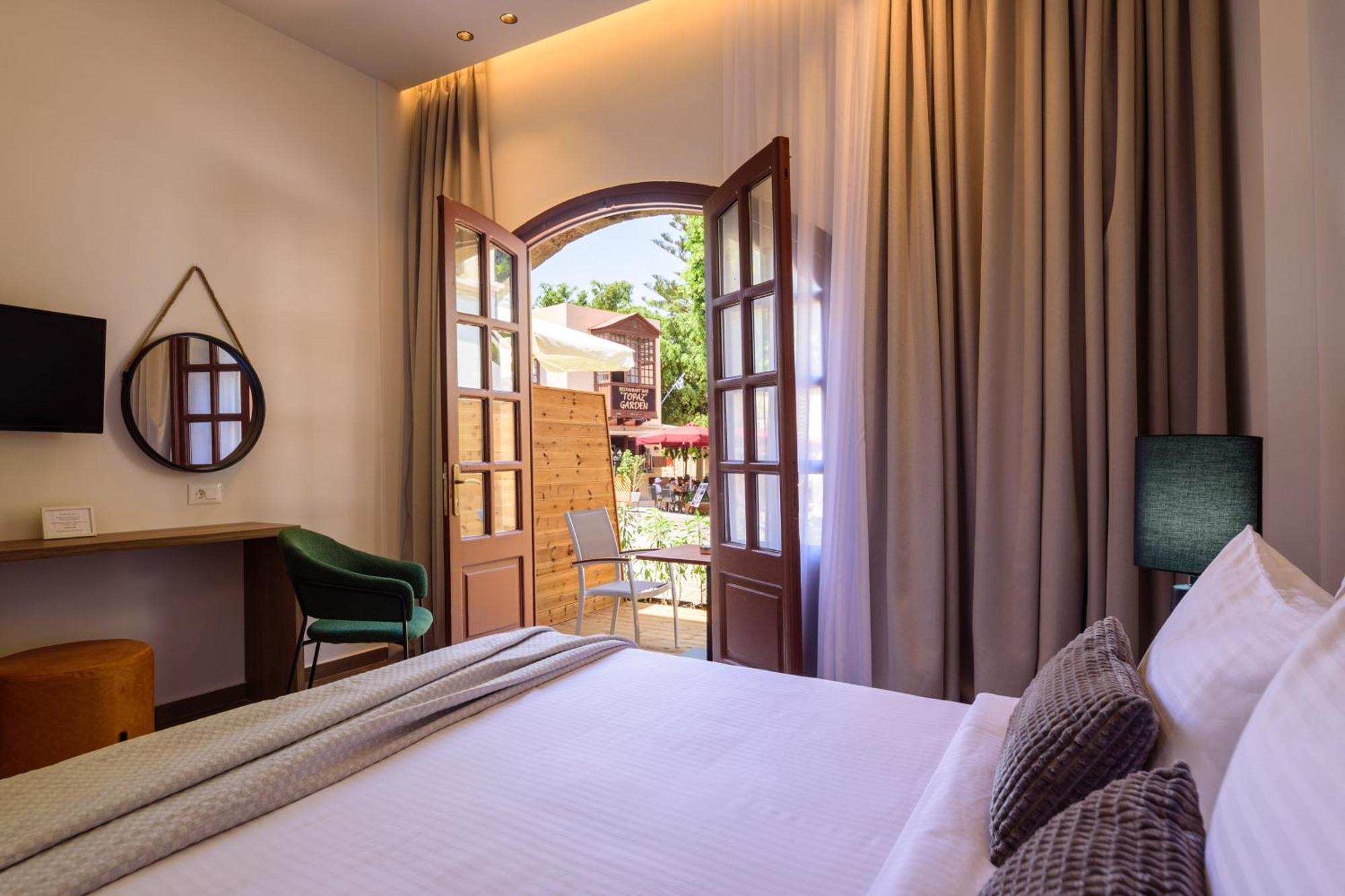 Arthur Suites In Old Town Rhodes City Exteriör bild