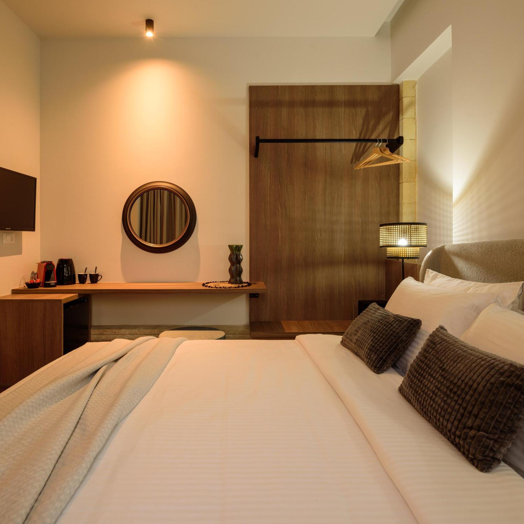 Arthur Suites In Old Town Rhodes City Exteriör bild